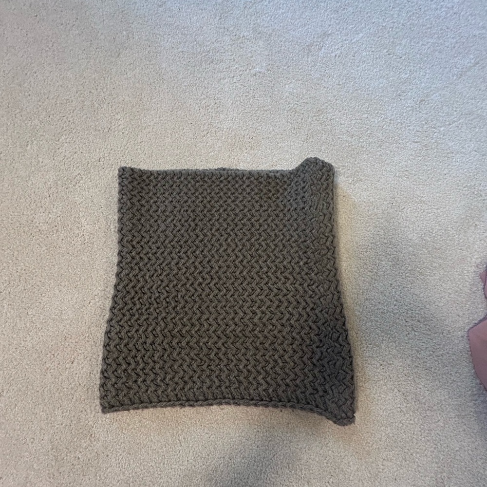 Gap Textured Knit Scarf in Gray